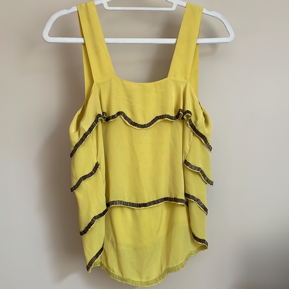 Tank Top. - Picture 4 of 5